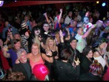 Crowd 2