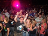Crowd 6
