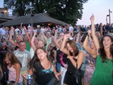 Crowd 1