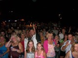 Crowd 10