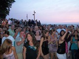 Crowd 2