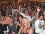 Crowd 12