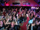 Crowd 10