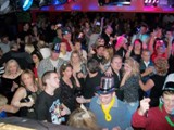 Crowd 5