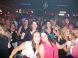 zCrowd 7 (3)