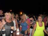 Crowd 11