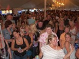 Crowd Early