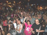 Crowd 1