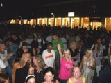 Crowd 10