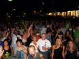 Crowd 7