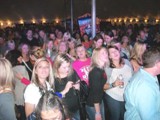Crowd 8