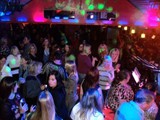 Crowd 3