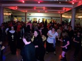 Crowd 4