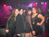 Crowd 12