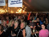 Crowd 16