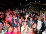 Crowd 8