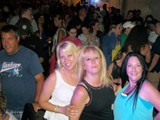 Crowd 33