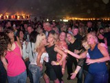Crowd 20