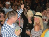 Crowd 9