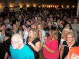 Crowd 8