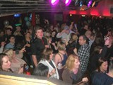 Crowd 3(2)