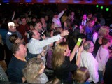 Crowd 6(2)