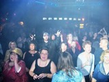 Crowd 4(3)