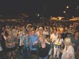 Crowd 12