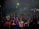 Crowd 10