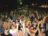 Crowd 5