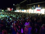 Crowd 6