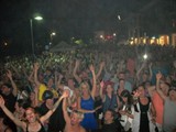 Crowd 7