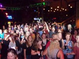 Crowd 2(1)