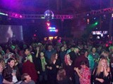 Crowd 12