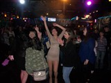 Crowd 14(2)