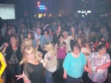 Crowd 2(1)
