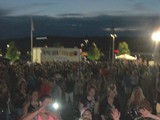 Crowd 4