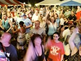 Crowd 7