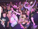 Crowd 14(2)