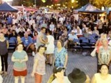 Crowd 6