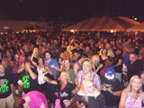 Crowd 5